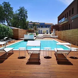 Sicilia 4*, Giarre Italia